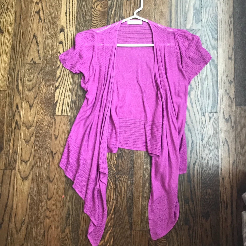 Short sleeve magenta cardigan